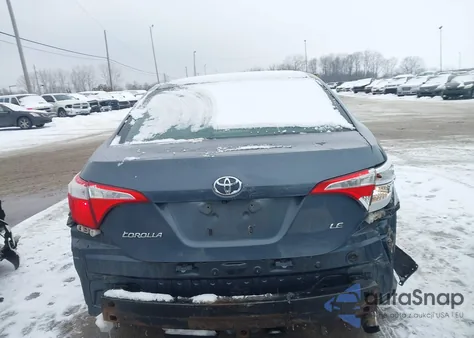 2015 Toyota Corolla Le z USA, uszkodzony, nr VIN 2T1BURHE2FC360256